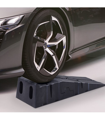 Car Lifting Ramps Plastic Black 66L x 66W x 58Hcm Heavy Duty 2.5 Ton