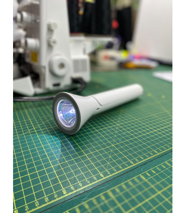 Travel lamp White 15cm x 30.5cm x 7.5cm Rechargeable 2 in 1 torch and lamp