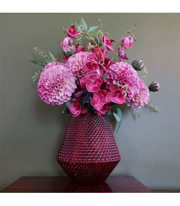 23cm Diamond Embossed Pink Glass Vase