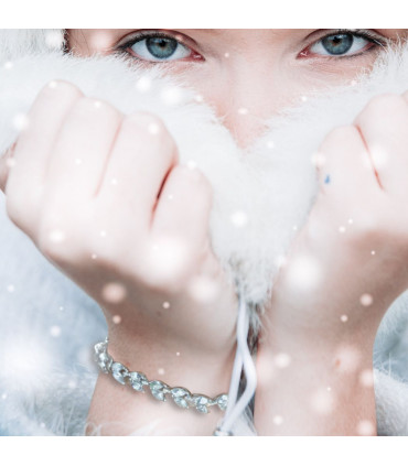 Diamante Leaf Bracelet