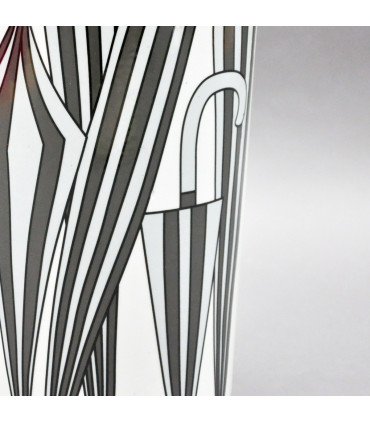 18" BLACK AND WHITE UMBRELLA STAND