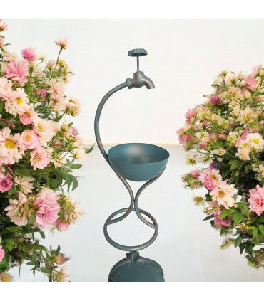 57CM BLUE METAL GARDEN PLANTER