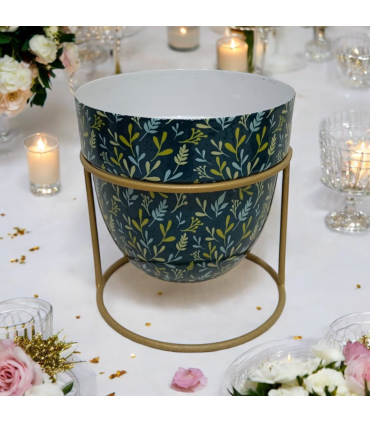 13CM PLANTER ON STAND