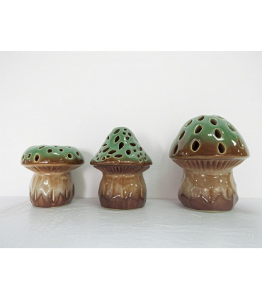 Set of 3 Mushrooms with Light