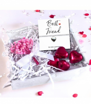 Best Friend Mini Gift Hamper with Silver Heart Bracelet | Letter Box Gift For Her | Unique Gifts For Her Birthday, Thank you or Christmas UK