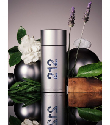 Carolina Herrera 212 Men Eau De Toilette Spray 50ml