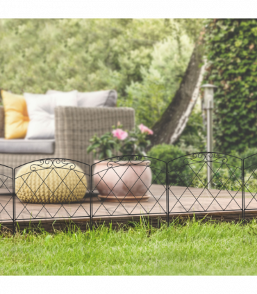 Outsunny 61 cm x 3 m Outdoor Picket Fence Panels with Panels, Swirls, Black