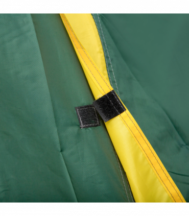 Outsunny Compact Camping Tent w/ Vestibule & Mesh Vents for Hiking Green