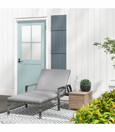 Outsunny Rattan Wicker Chaise Sun Lounger Garden w/ Adjustable Backrest & Wheels