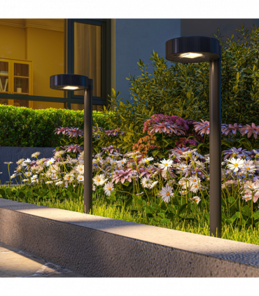 Outsunny Solar Stake Lights 8 Pack, IP44 Pathway Lighting, Auto On/Off LED