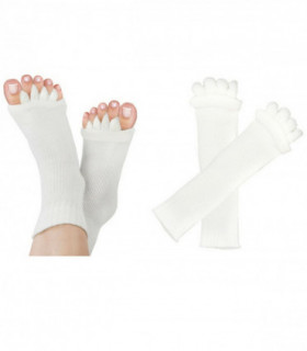 Pair of Foot Alignment Socks Designed to Relieve Foot Pain, White
