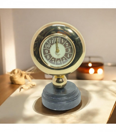 TABLE CLOCK
