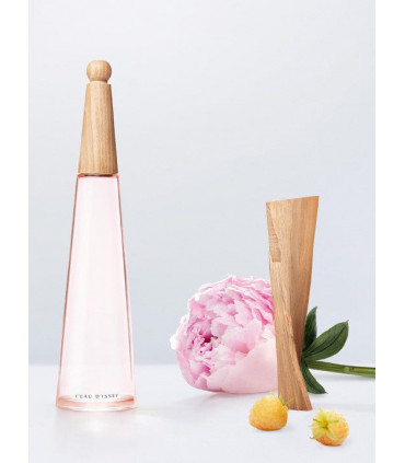 Issey Miyake Eau Pivoine Eau De Toilette Spray 100ml