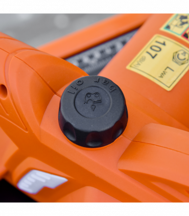 Electric Chainsaw, 2000 W, 40 cm Blade-Orange, 84L x 27W x 20H cm