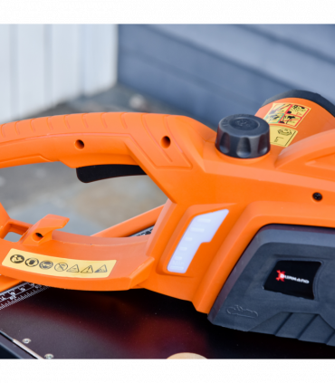 Electric Chainsaw, 2000 W, 40 cm Blade-Orange, 84L x 27W x 20H cm