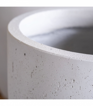 Vessara | White Mist – 100cm XXL Concrete Vase Planter – 172L Tall Plant Pot