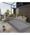 Outdoor Rug Black 140x200 cm PP