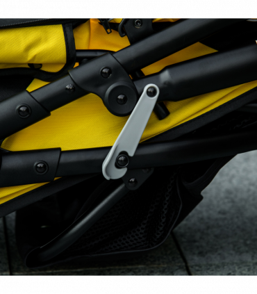 PawHut 3 Wheel Pet Stroller, for Medium Small Dogs, Foldable Cat Pram - Yellow