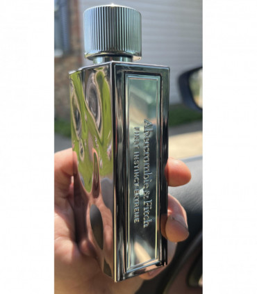 Abercrombie & Fitch First Instinct Extreme  Eau De Parfum Spray 100ml