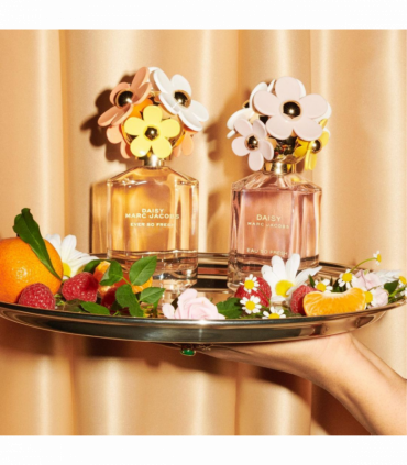 Marc Jacobs Daisy Ever So Fresh Eau De Parfum Spray 75ml