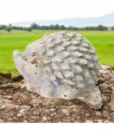 10CM CREAM CEMENT HEDGEHOG