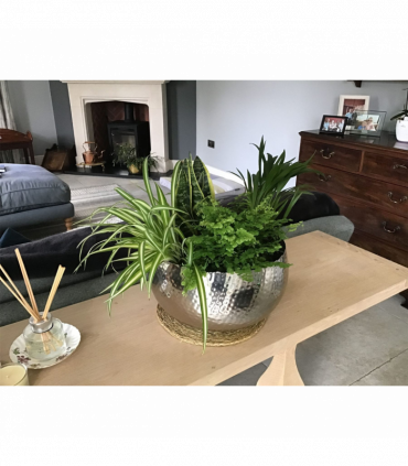 XL Metal Bowl 32 x 20cm Hammered Silver Colour - Curvy Edge