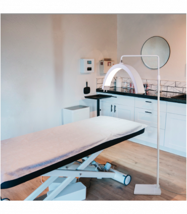 Beauty Floor Curve White