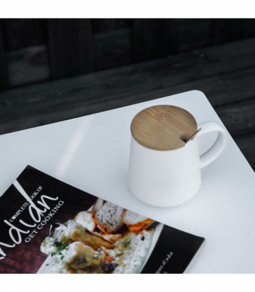 Garden End Table Outdoor Square Accent Coffee Table for Drink Snack Outsunny