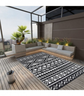 Outdoor Rug Black 190x290 cm PP