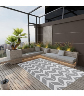 Outdoor Rug Grey 120x180 cm PP