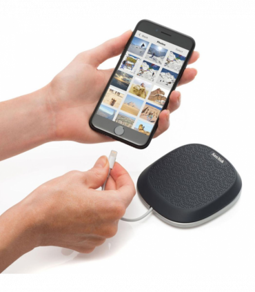 SanDisk iXpand Base For Phone Charging & Backup - Black 32 GB