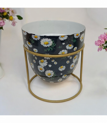 13CM PLANTER ON STAND