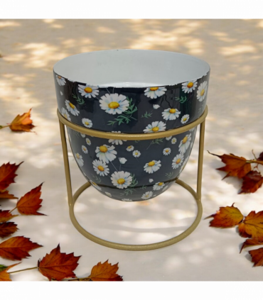 13CM PLANTER ON STAND