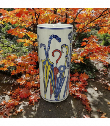 18"'UMBRELLA' COLOURED DESIGN UMBRELLA STA
