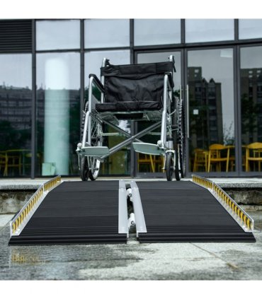 HOMCOM Folding Aluminium Wheelchair Ramp 152x73cm 272KG Capacity for Home
