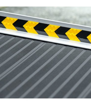 HOMCOM Folding Aluminium Wheelchair Ramp 152x73cm 272KG Capacity for Home