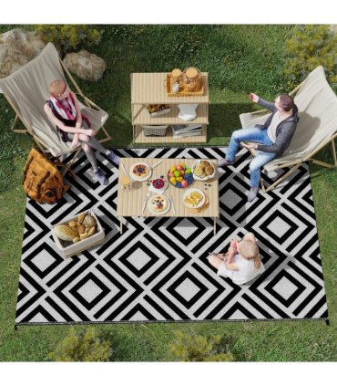Outdoor Rug Black and White Rhombus 182 x 274 cm Polypropylene Plastic Non-woven