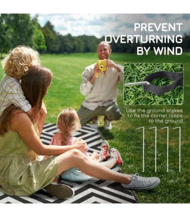 Outdoor Rug Black and White Rhombus 182 x 274 cm Polypropylene Plastic Non-woven