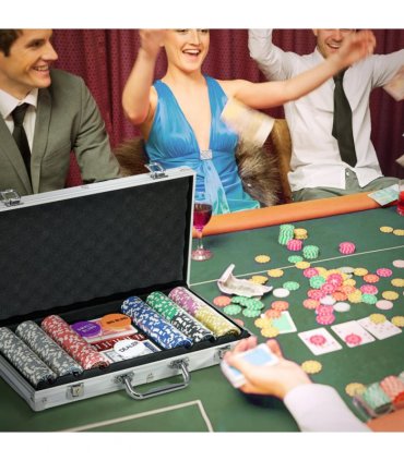 SPORTNOW 500-Piece Poker Chips Set w/ Mat, Aluminium Case, Two Decks of Cards