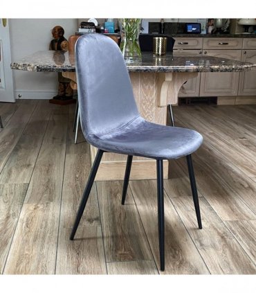 AcaciaHome Modern & Stylish Velvet Cushion Padded Fabric Chair with Black Metal Legs – Comfortable Upholstery with Strong Frame Perfect for Living Rooms, Dining Areas, Offices, & Lounges (Grey)