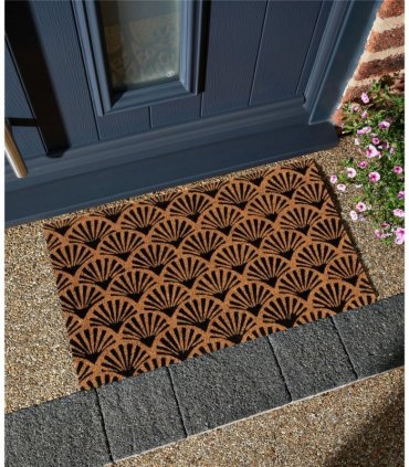 Astley Scallop Deco Latex Backed Coir 45x75cm Black Doormat