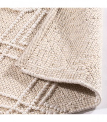 Blenheim Diamond 100% Pet 120x170cm Cream Rug