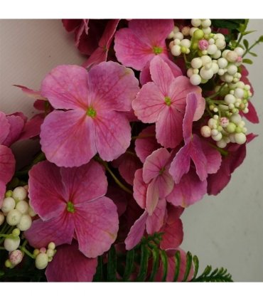 40cm Artificial Pink Floral Blossom Wreath