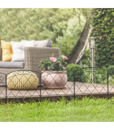 Outsunny 61 cm x 3 m Outdoor Picket Fence Panels with Panels, Swirls, Black
