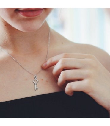 Happy 18th Birthday Necklace Mini Gift Hamper