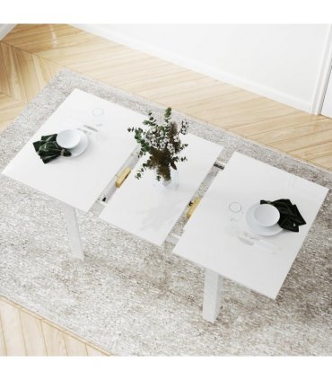 HOMCOM Extendable Dining Table, Seats 4-6 People, High Gloss White