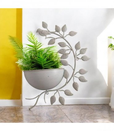 Durable and Rust-Resistant 42CM Metal Garden Planter – Elegant Outdoor Pot for Flowers, Herbs & Small Shrubs for Your Garden, Patio, or Balcony to Long-Lasting Use Any Outdoor Space (Cream)