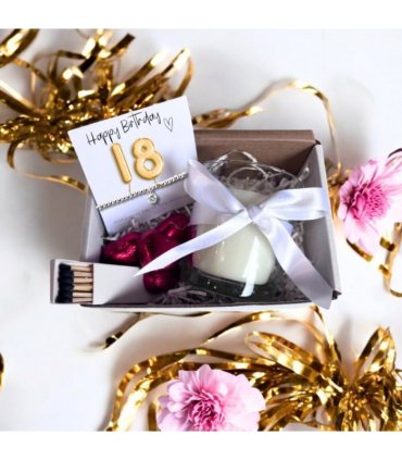 Small 18th Birthday Gold Balloons Gift Hamper | Cubic Zirconia Bracelet, Chocolates & Candle