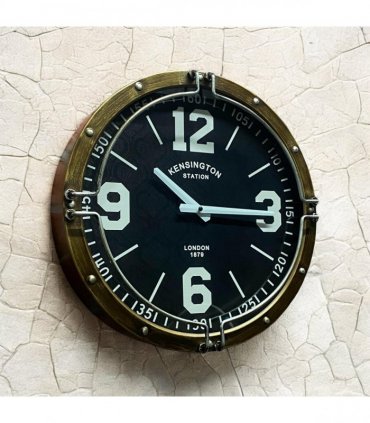Stylish 40cm Globe Wall Clock London – Sleek Contemporary Design with Battery-Operated Quartz Movement, Easy-to-Read 12-Hour Display, Perfect for Home Office, Living Room Decor (Black & Gold)
