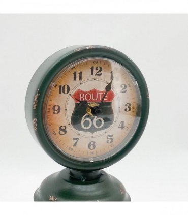 AcaciaHome Stylish & Elegant Large 37 cm Vintage Garage Gas Petrol Pump Mantel Clock – Retro Metal Design with Quartz Movement, Battery-Powered, Perfect for Home, Living Room, and Kitchen Decor